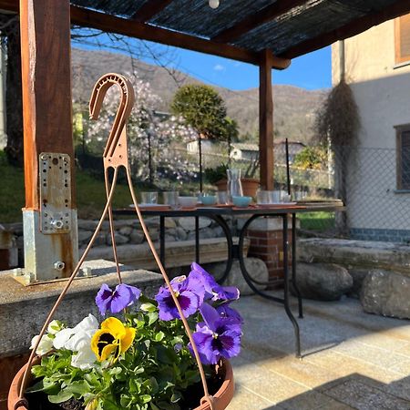 Appartamento Turistico - Via Montenudo Casalzuigno Zewnętrze zdjęcie