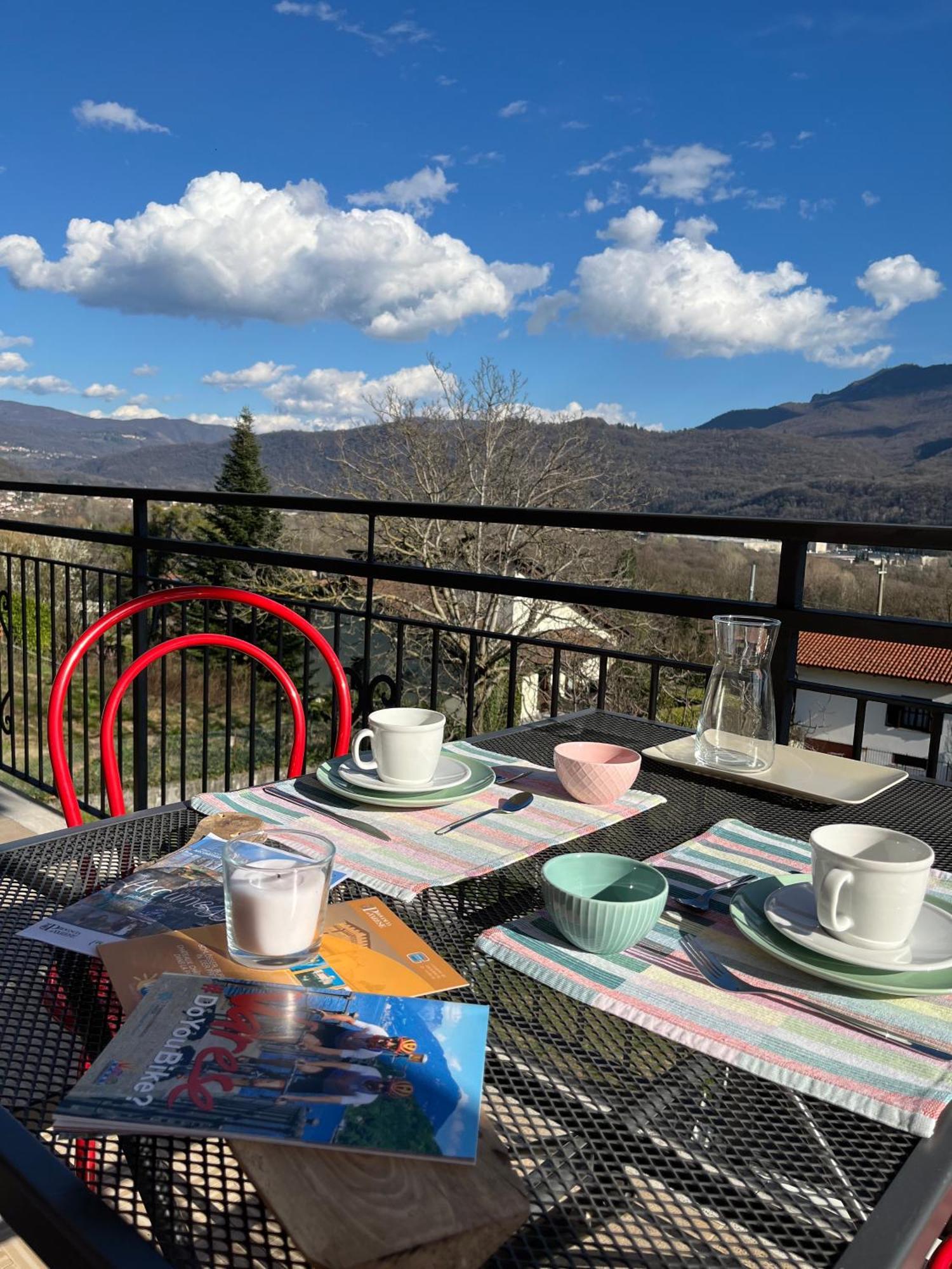 Appartamento Turistico - Via Montenudo Casalzuigno Zewnętrze zdjęcie